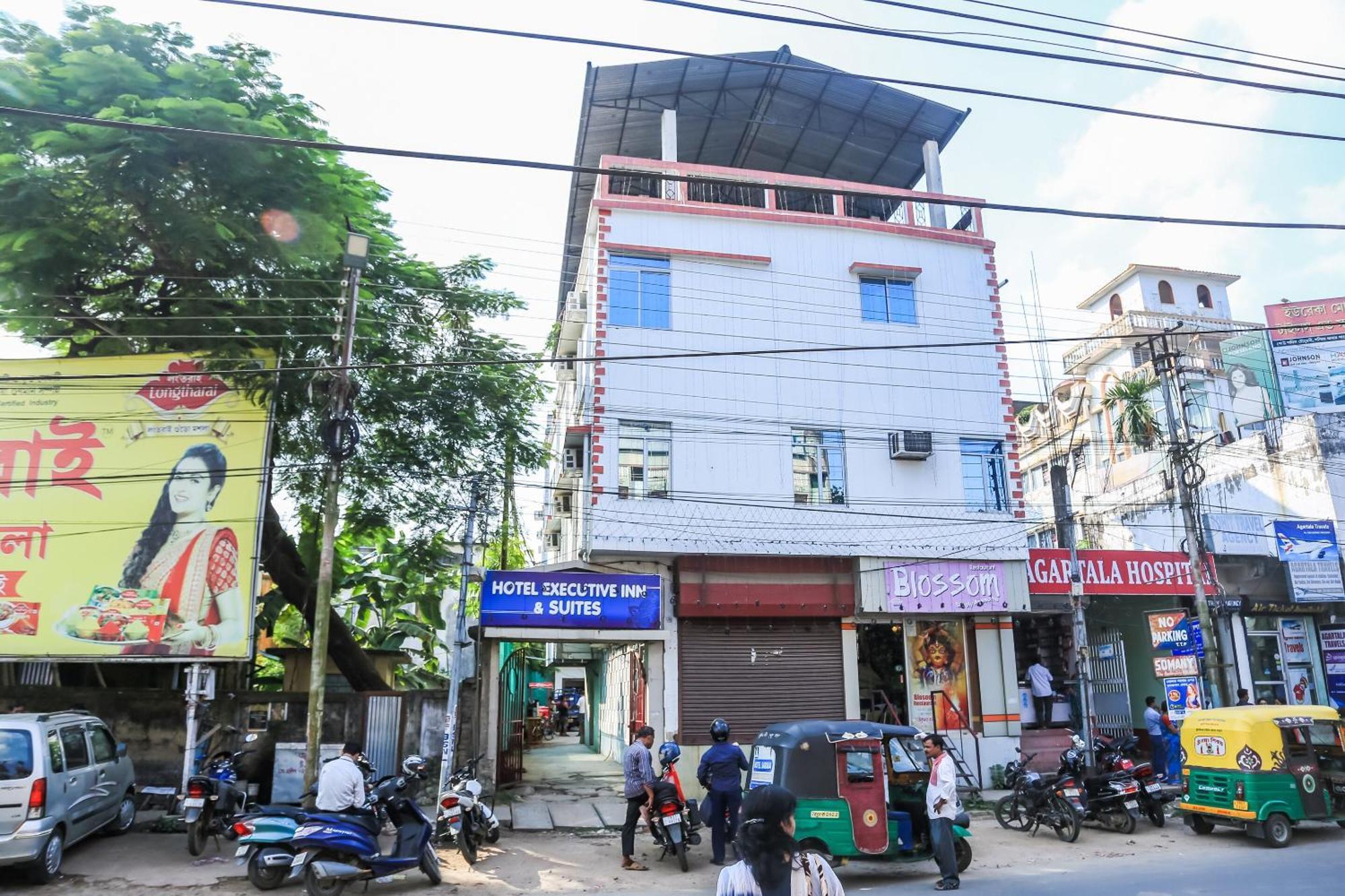 Oyo Hotel Executive Inn Agartala Exterior photo